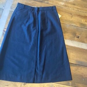 Quarterdeck collection black skirt size 10 women’s belted class 1